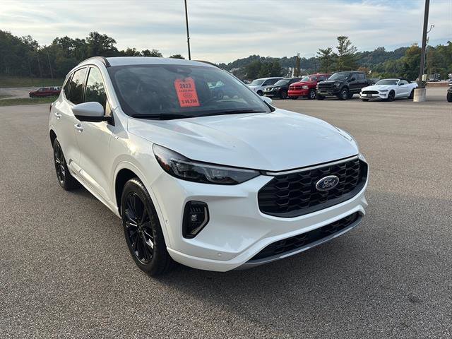 Certified 2023 Ford Escape ST-Line Elite w/ Premium Technology Package image 6