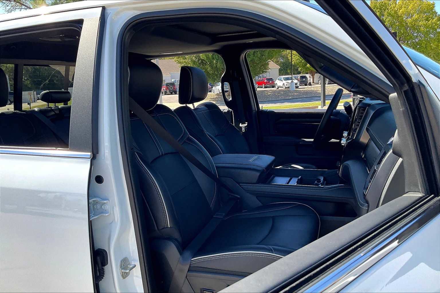 Certified 2024 RAM 3500 Limited image 8