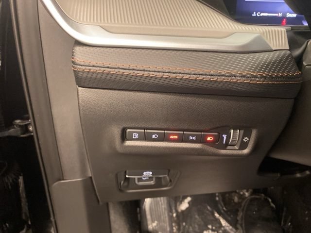 Used 2026 Jeep Cherokee Limited AWD/4WD image 16