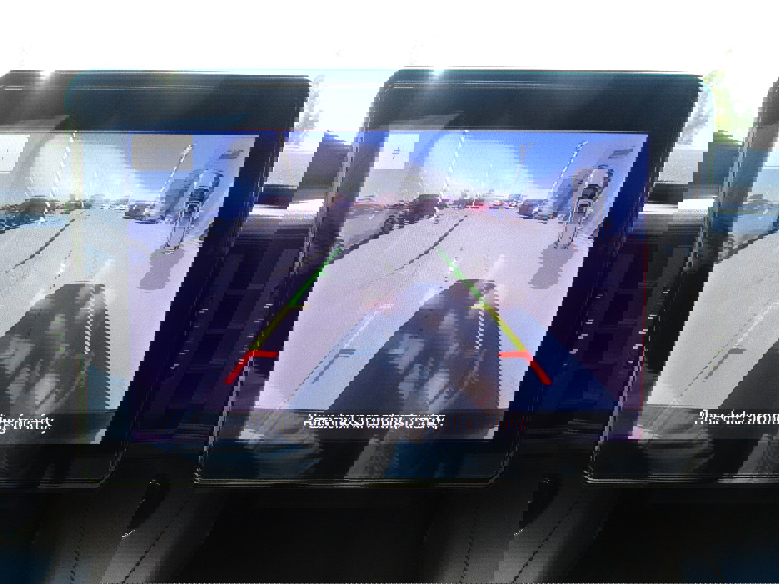 Used 2023 Ford Explorer XLT image 27