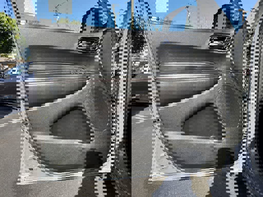 Used 2025 Dodge Durango GT image 23