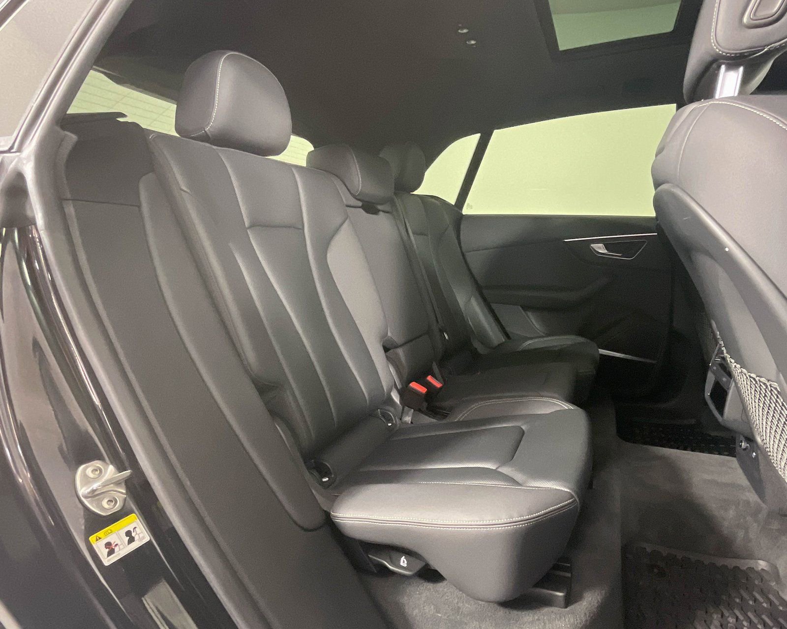 Used 2019 Audi Q8 Prestige image 18
