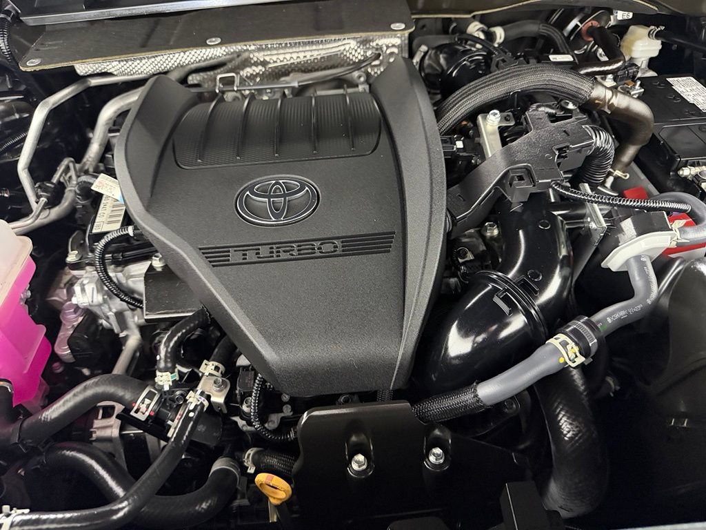 Used 2026 Toyota Highlander XLE AWD/4WD image 35