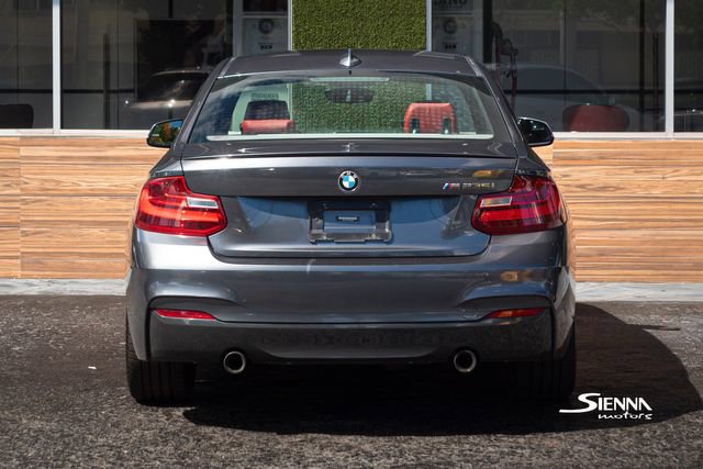Used 2015 BMW M235i Coupe image 8