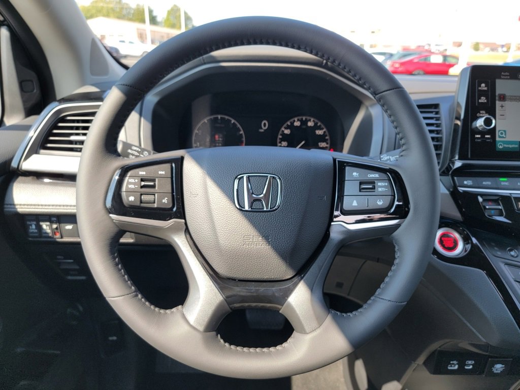 New 2026 Honda Odyssey Touring image 34