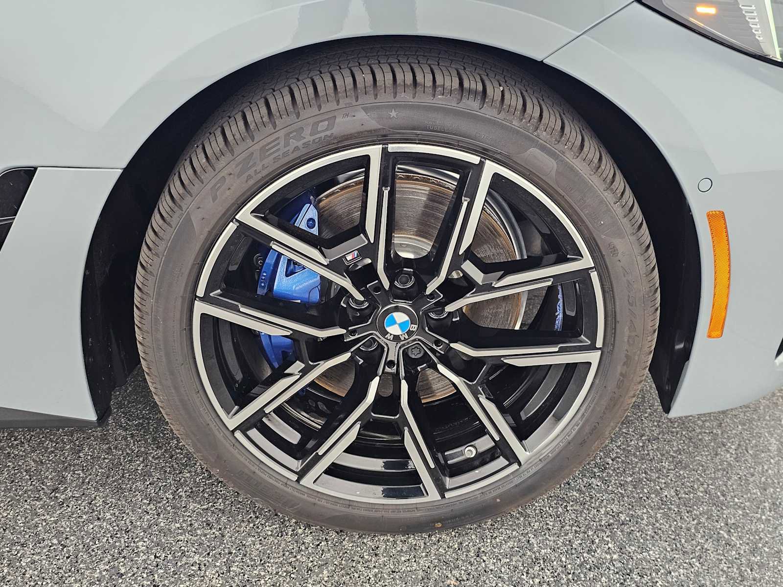 Used 2025 BMW i4 xDrive40i w/ M Sport Package image 9