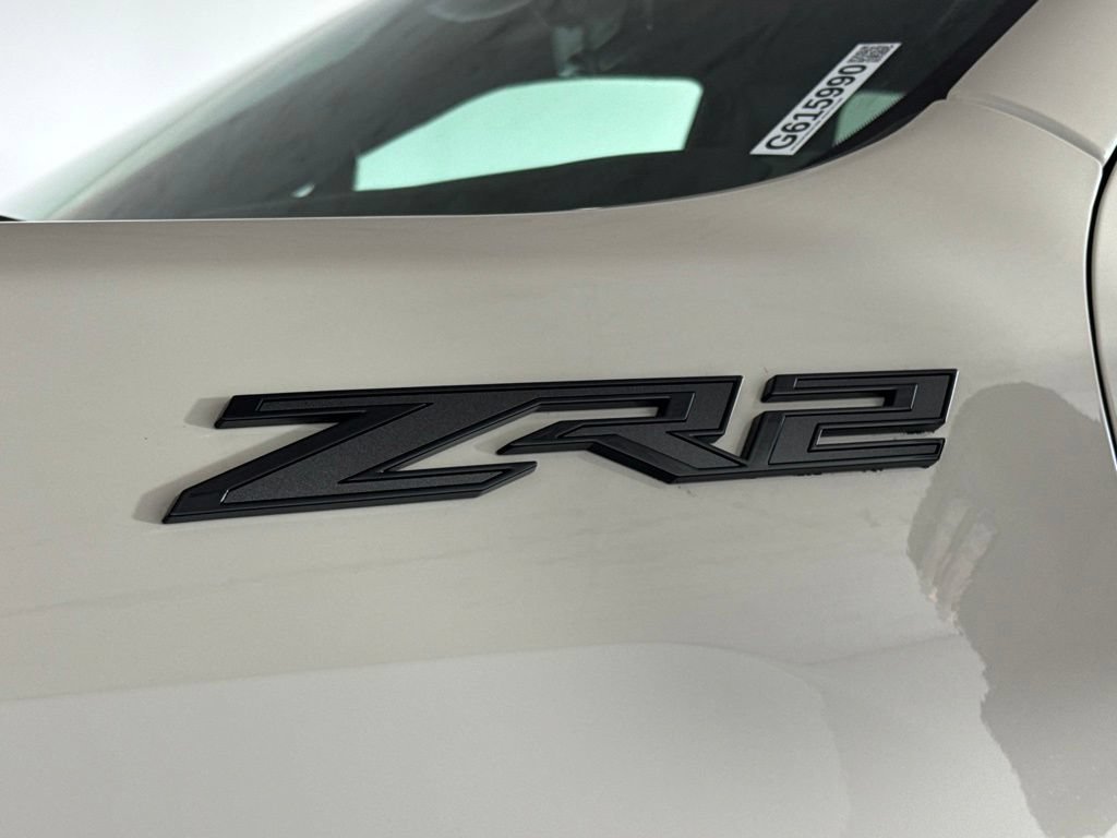 New 2026 Chevrolet Silverado 2500 ZR2 w/ LPO, Dark Essentials Package AWD/4WD image 37