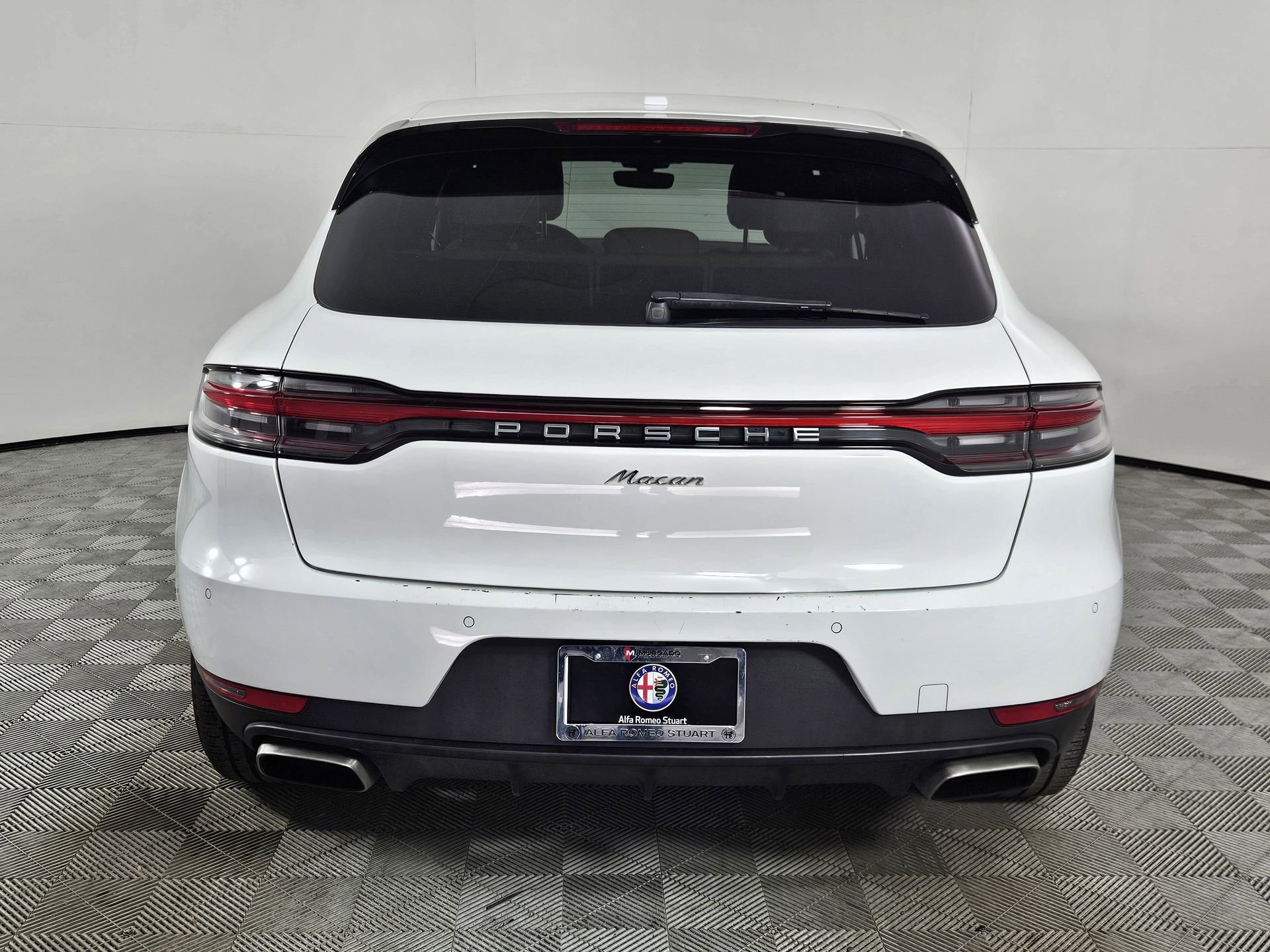 Used 2021 Porsche Macan AWD/4WD image 6
