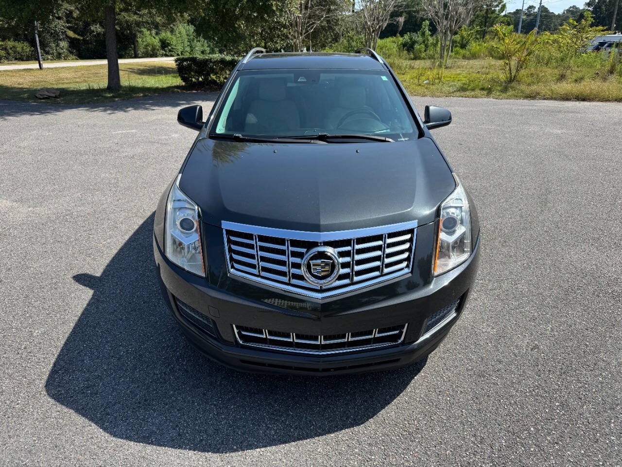 Used 2014 Cadillac SRX Luxury w/ Driver Awareness Package FWD image 2
