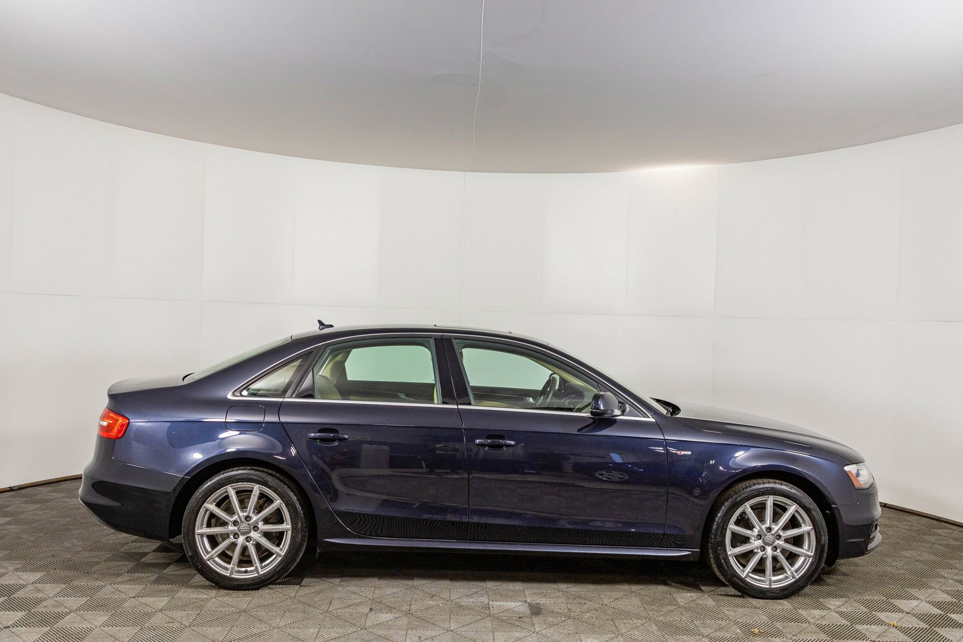 Used 2014 Audi A4 2.0T Premium Plus image 7