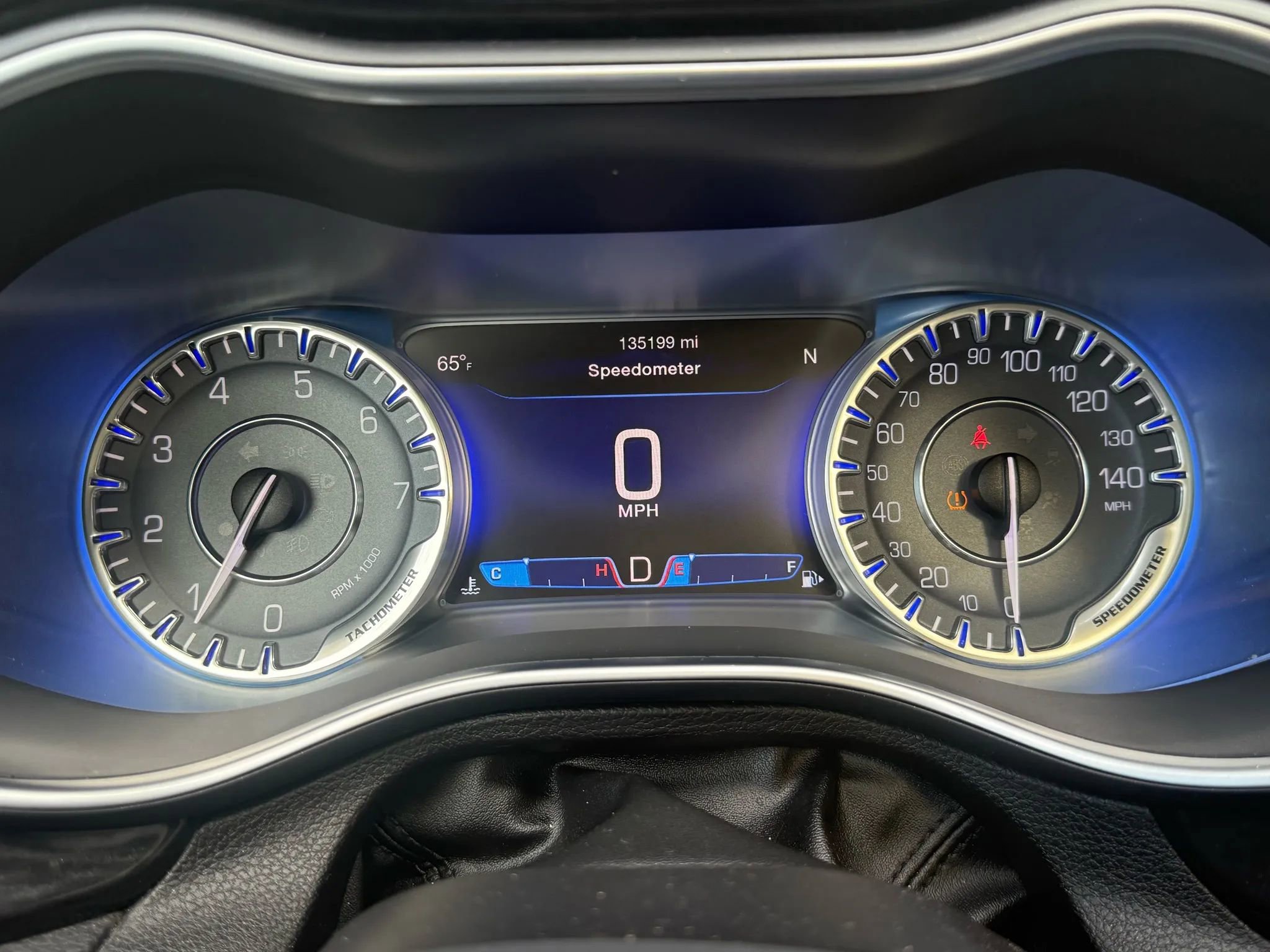 Used 2015 Chrysler 200 C image 17