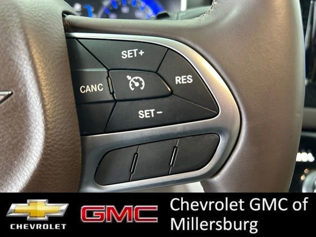 Used 2017 Chrysler Pacifica Touring-L image 19