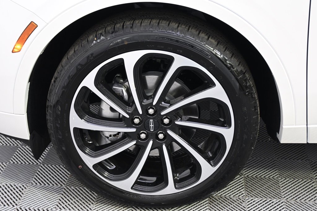 New 2026 Lincoln Nautilus Black Label image 20