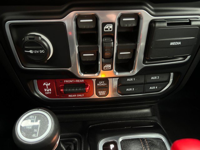 Used 2021 Jeep Wrangler Unlimited Rubicon w/ Dual Top Group image 19