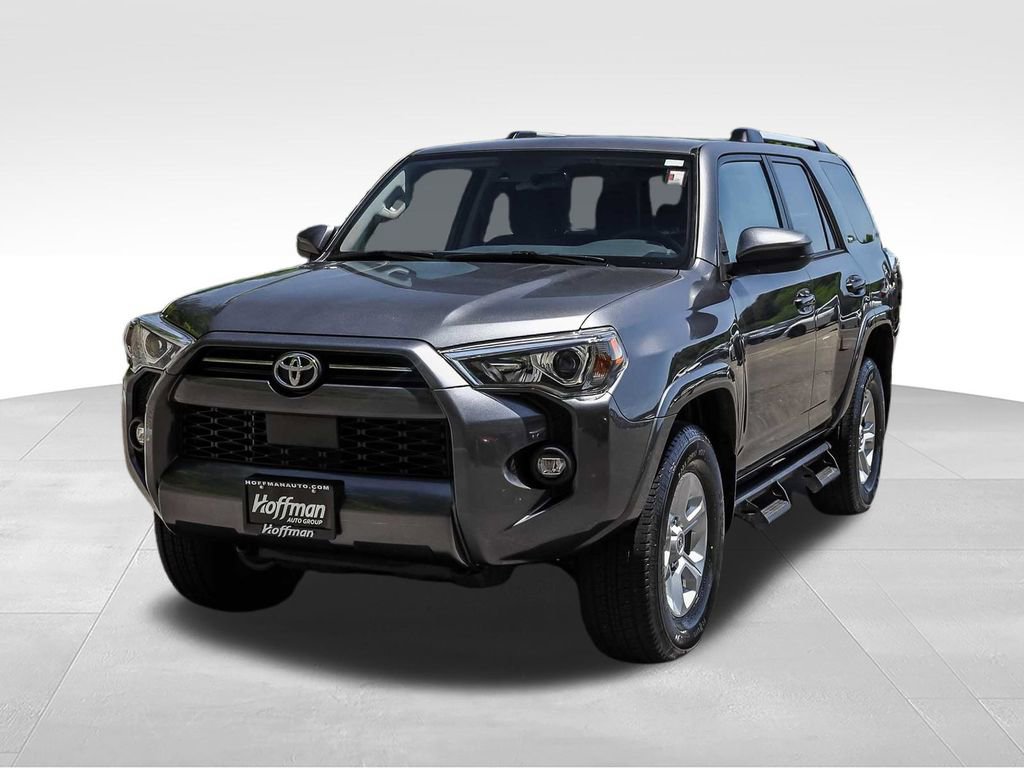Used 2023 Toyota 4Runner SR5 AWD/4WD image 11