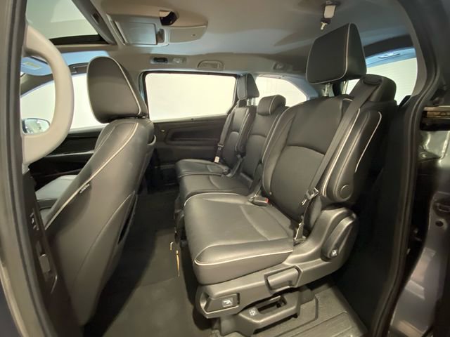 Used 2023 Honda Odyssey Elite image 15