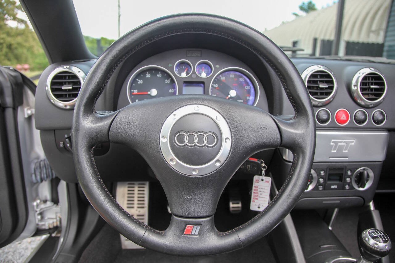 Used 2001 Audi TT 1.8T AWD/4WD image 35