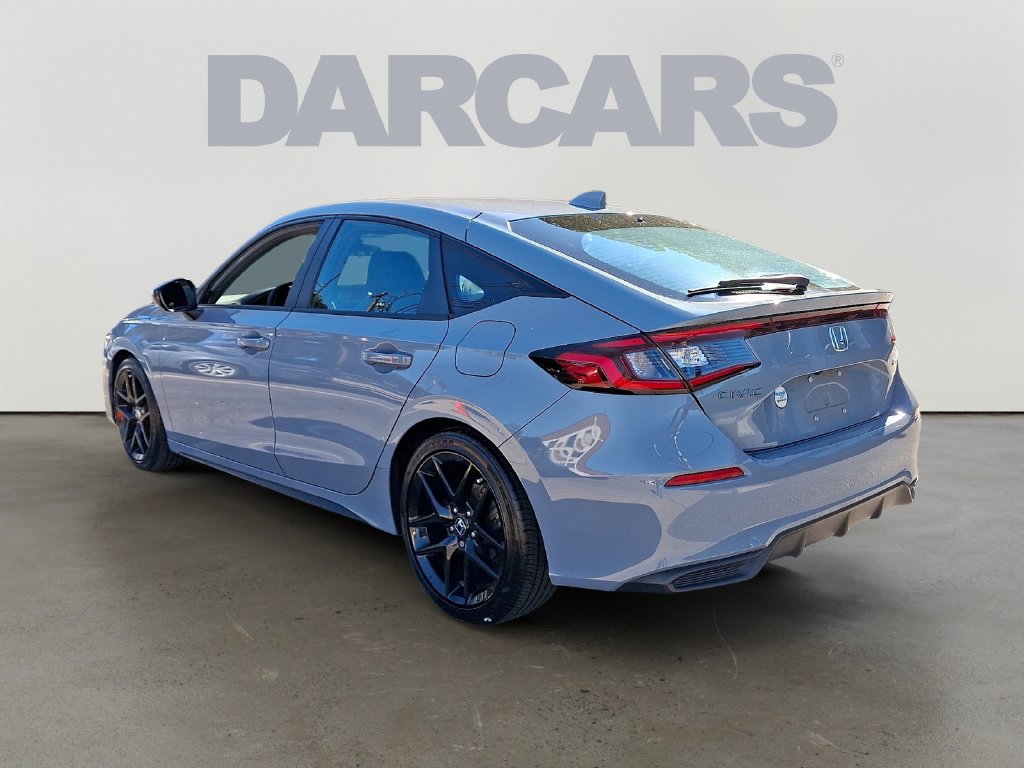 Used 2024 Honda Civic Sport image 4