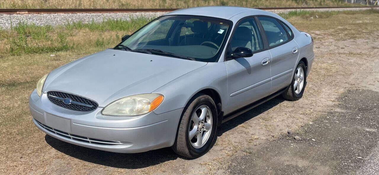 Used 2003 Ford Taurus SES image 3