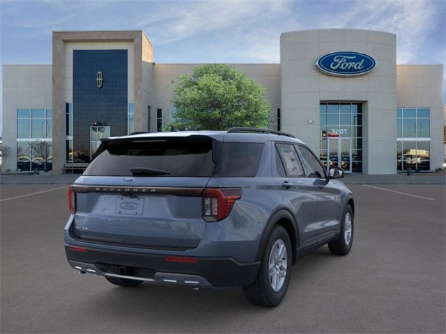 New 2026 Ford Explorer Active image 8