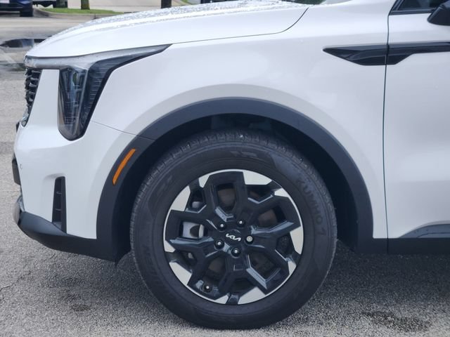 Used 2025 Kia Sorento S FWD image 5