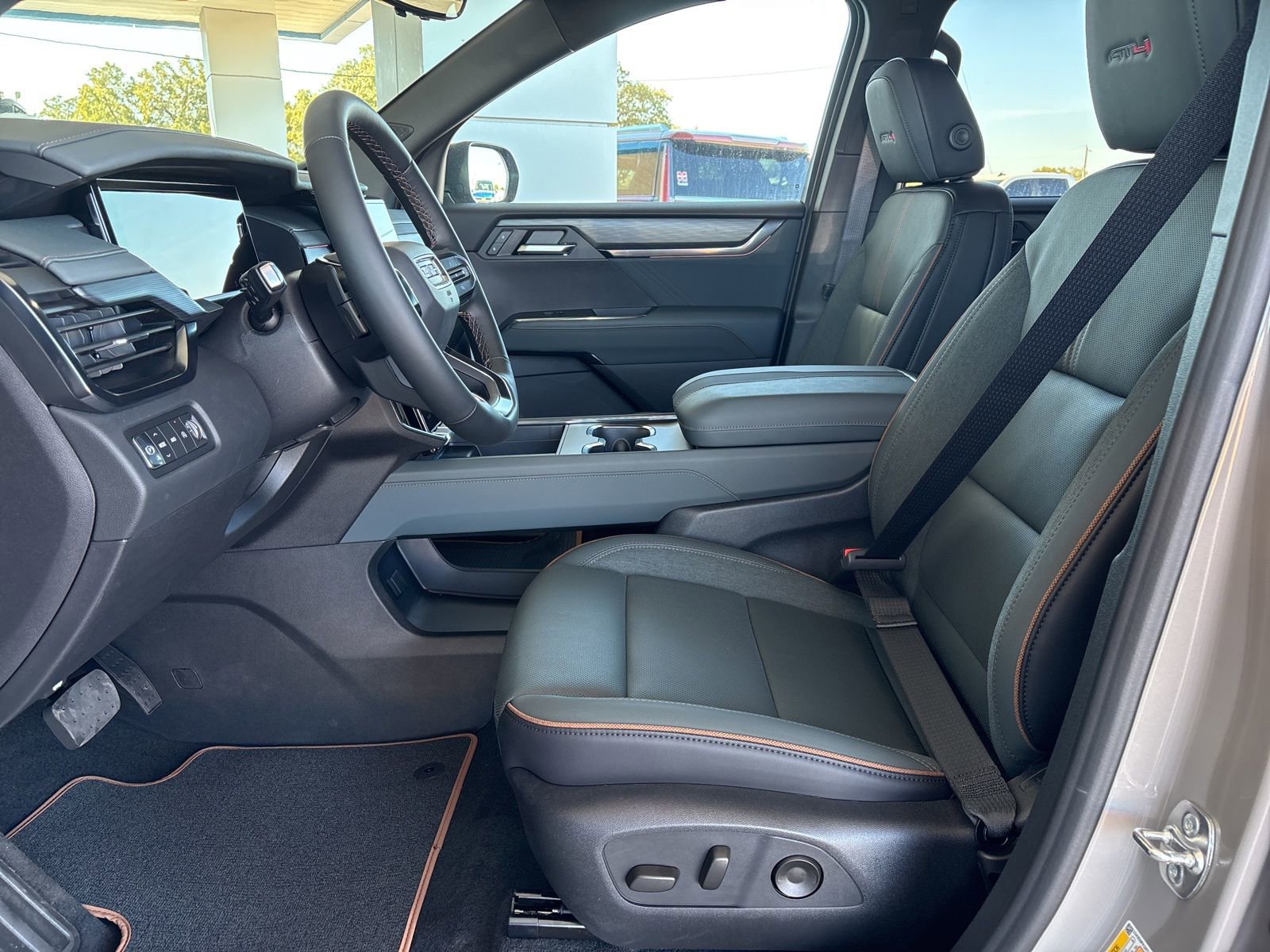 New 2026 GMC Acadia AT4 image 10