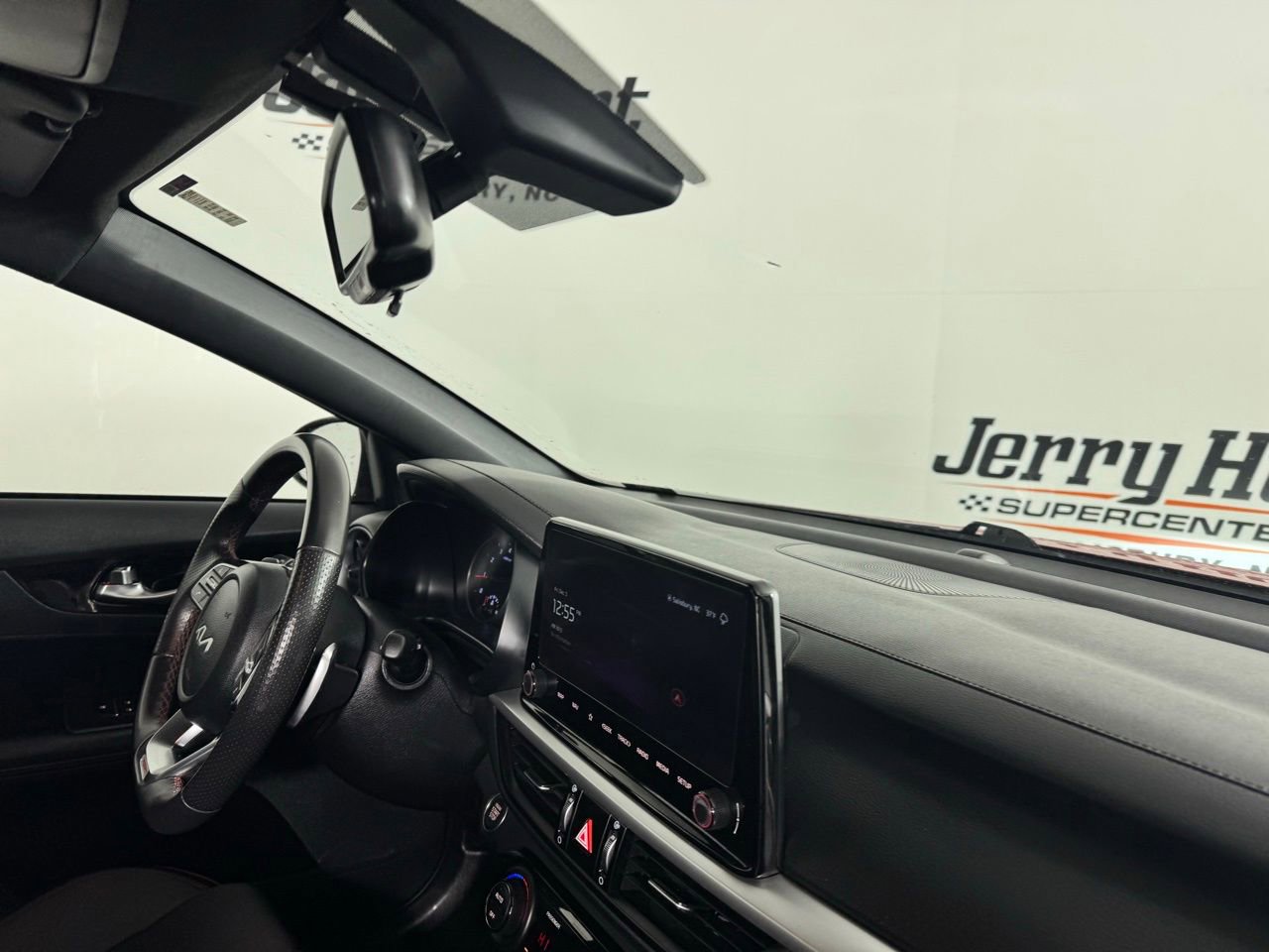 Used 2024 Kia Forte GT image 29