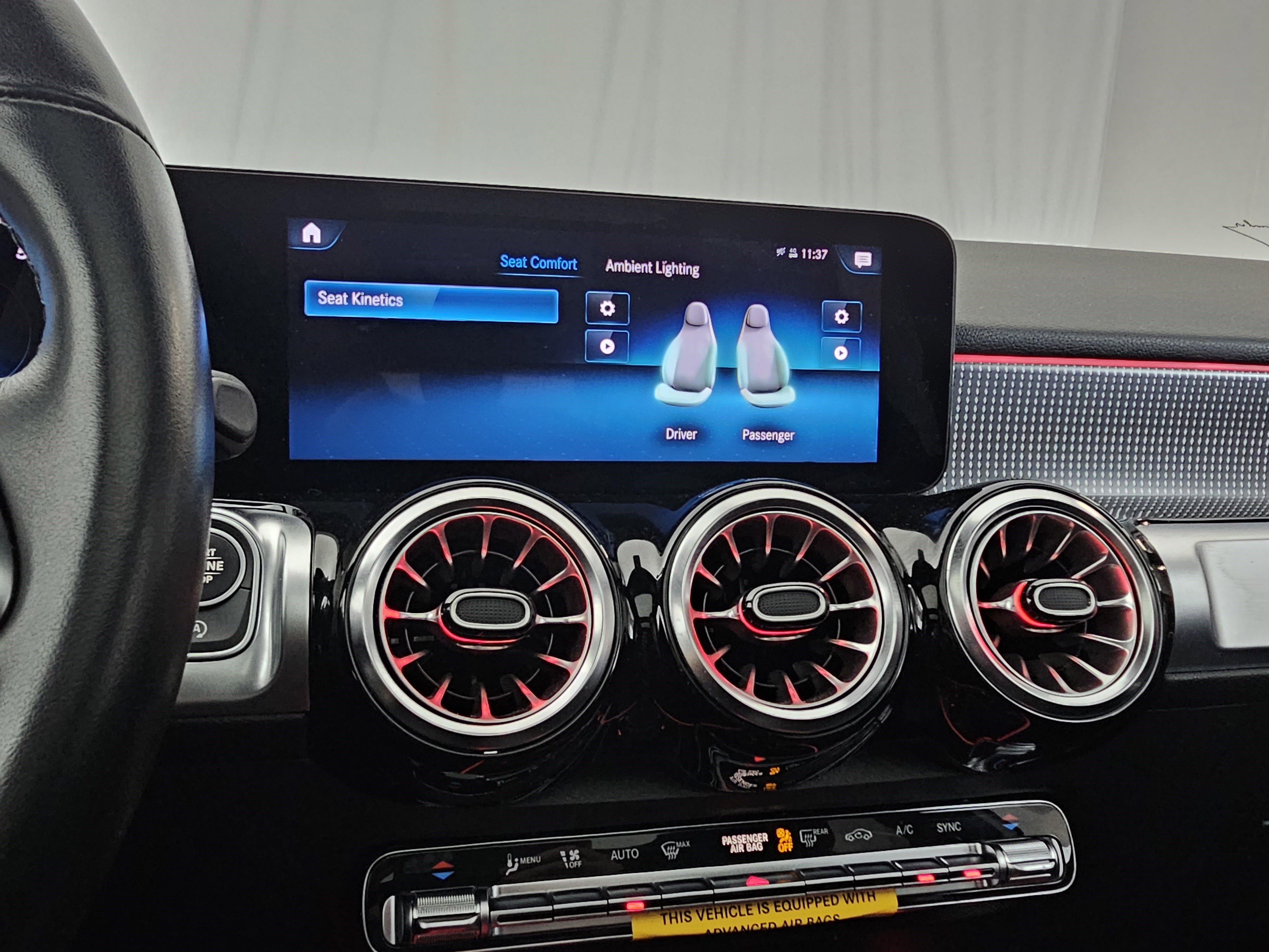 Certified 2022 Mercedes-Benz GLB 250 4MATIC image 26