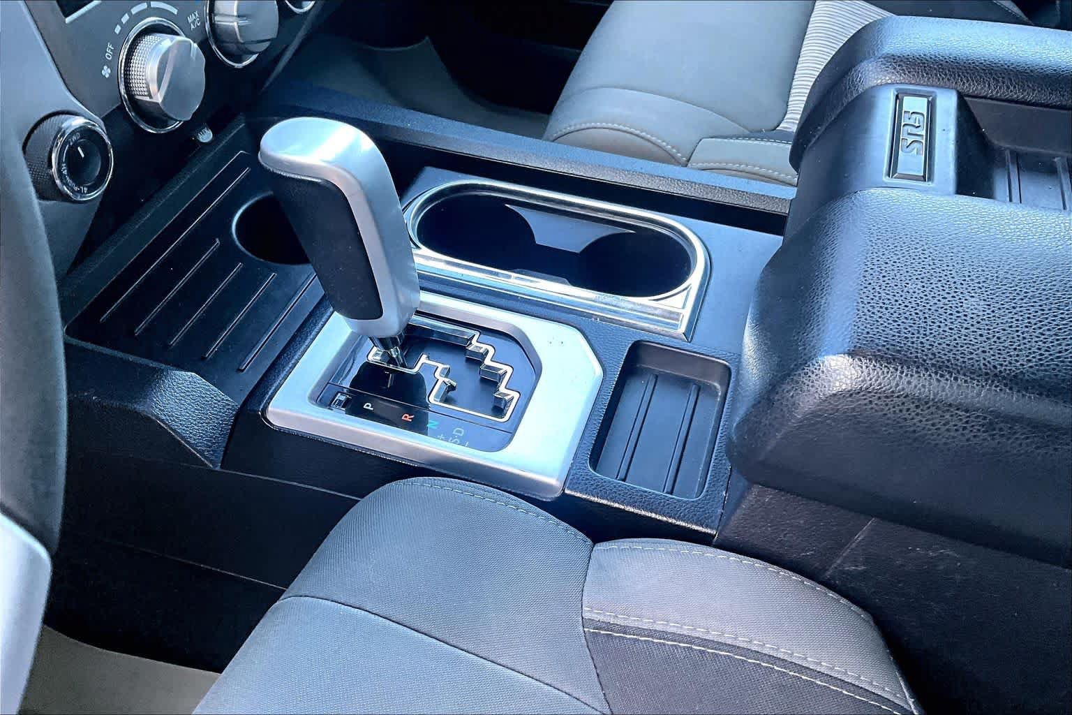 Used 2015 Toyota Tundra SR5 w/ TRD Off Road Package AWD/4WD image 14
