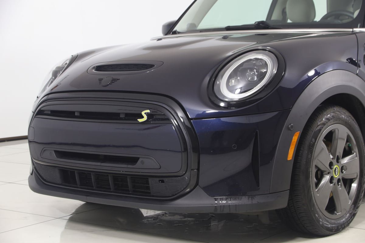 Used 2023 MINI Cooper SE FWD image 40