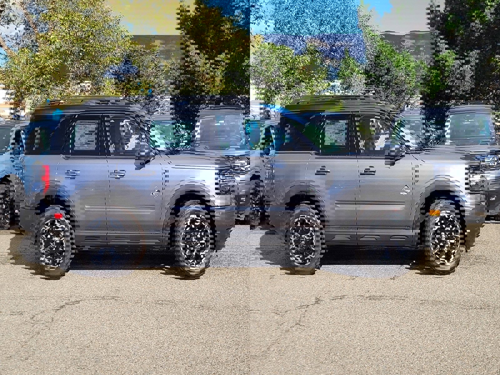 New 2025 Ford Bronco Sport Outer Banks w/ Outer Banks Tech Package+ image 4