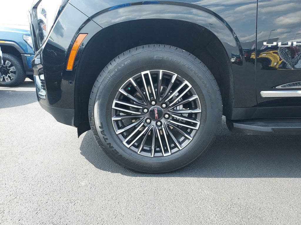 Used 2026 GMC Yukon Elevation AWD/4WD image 10