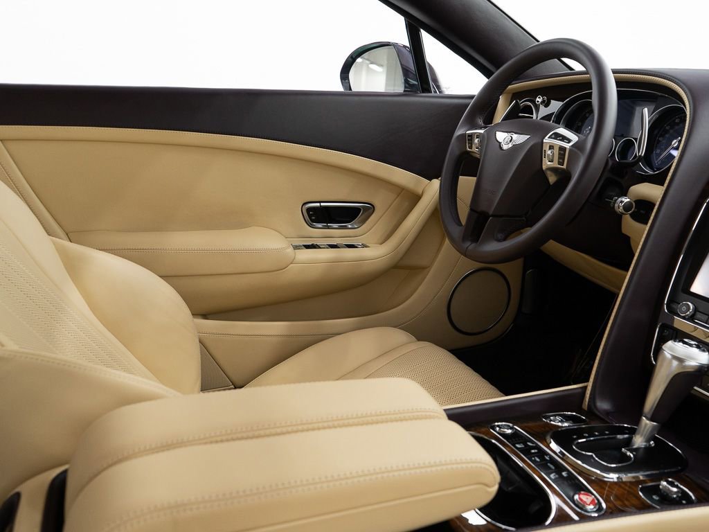 Used 2017 Bentley Continental GT image 22