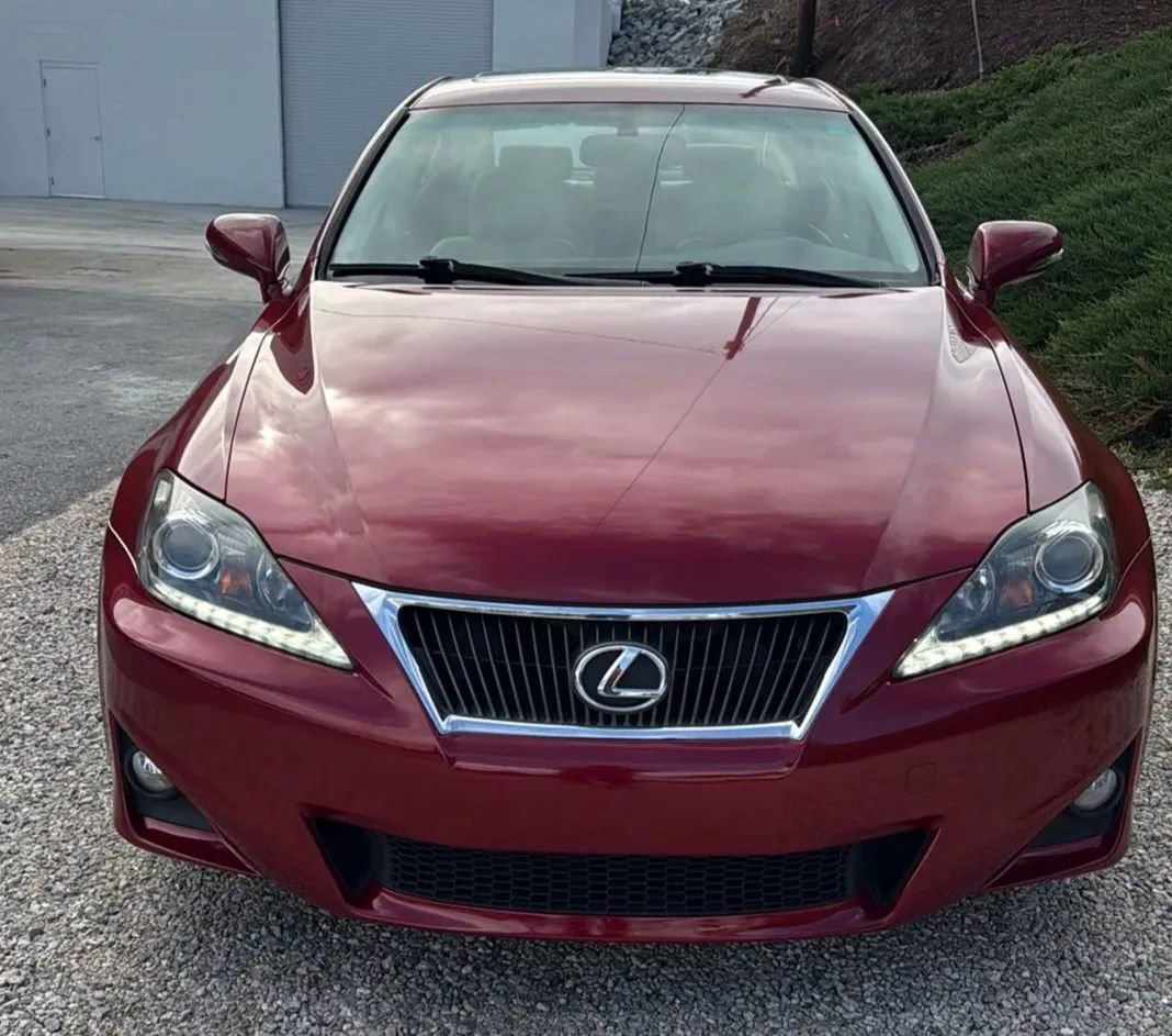 Used 2012 Lexus IS 250 IS 250 Sedan 4D w/ Premium Pkg Value Edition image 4