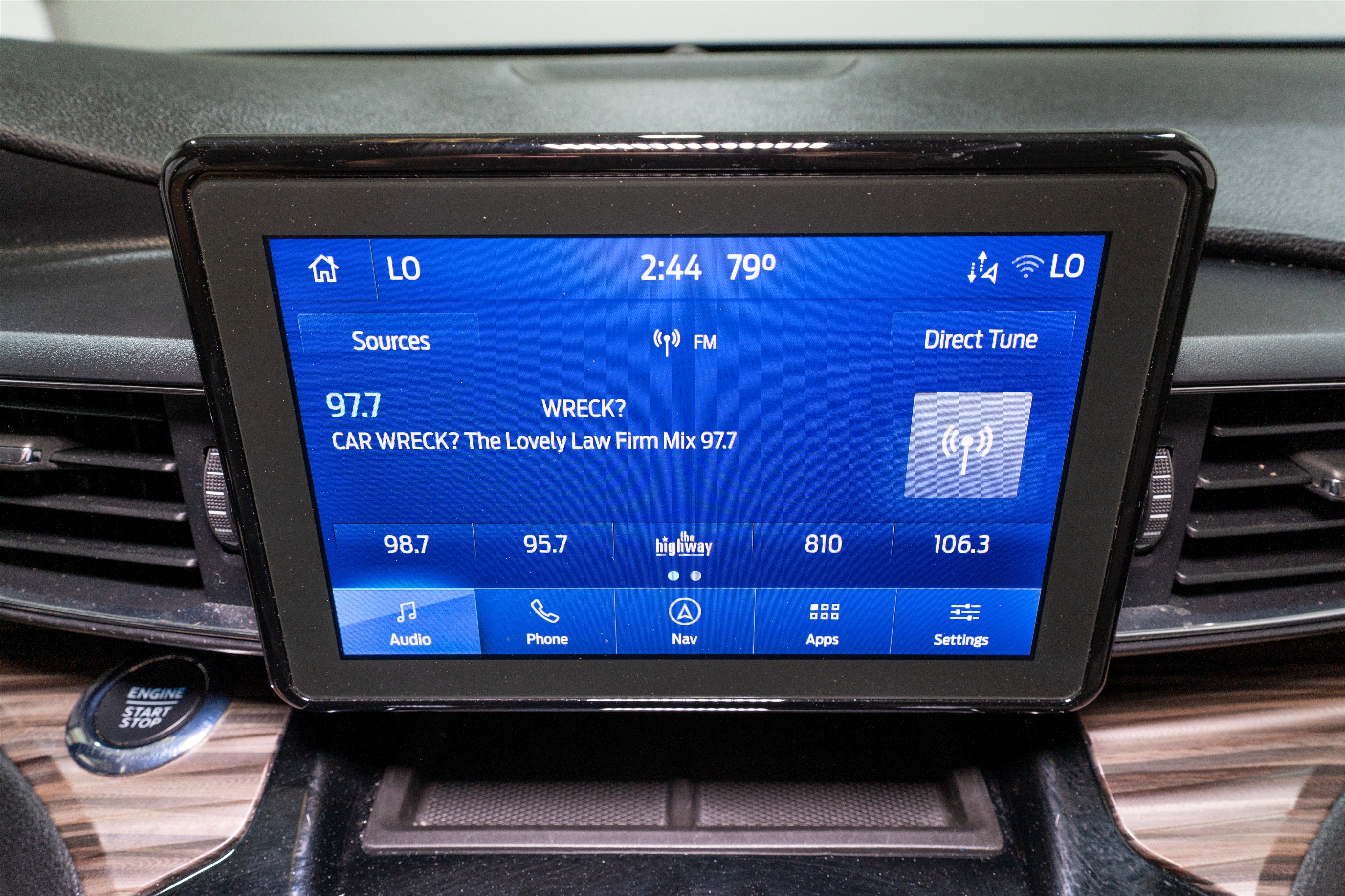 Used 2022 Ford Explorer Limited w/ Equipment Group 301A image 19