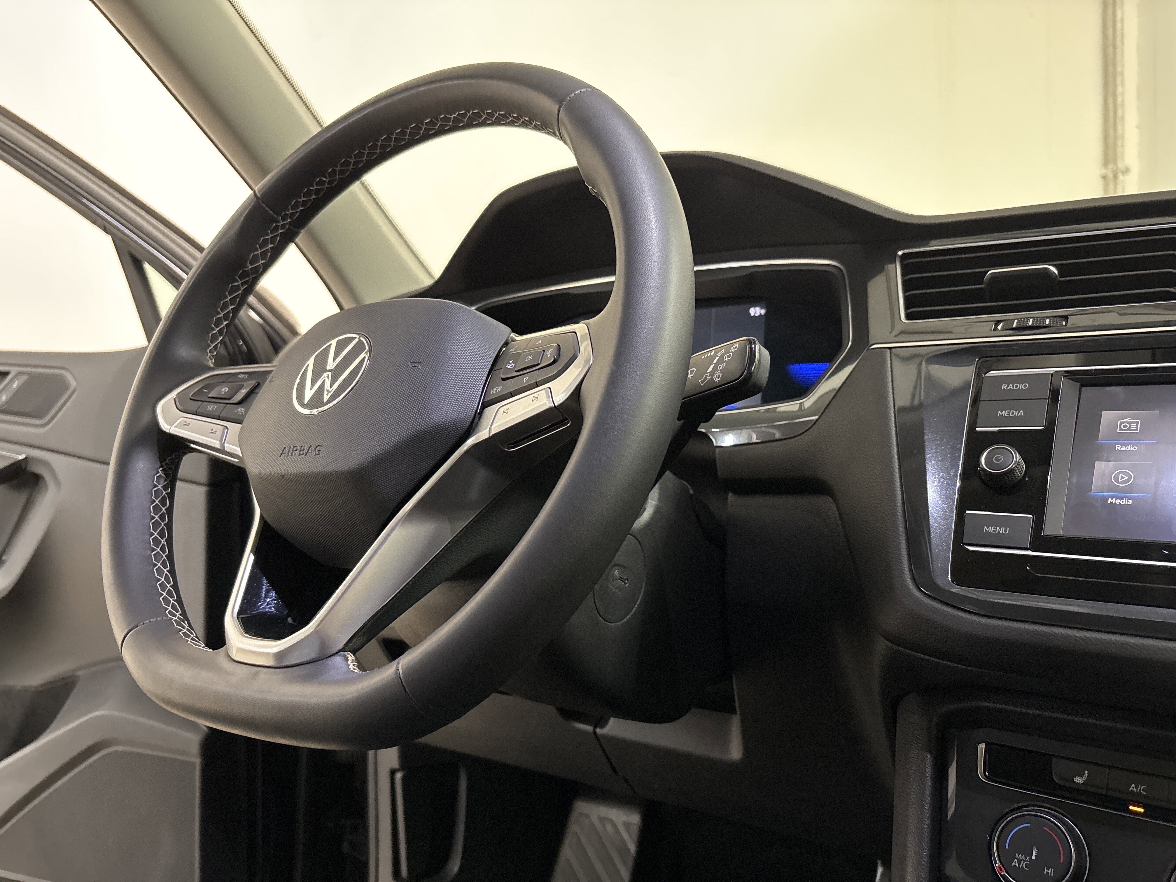 Used 2022 Volkswagen Tiguan S w/ IQ.Drive Package FWD image 14