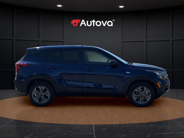 Used 2026 Kia Seltos LX AWD/4WD image 6