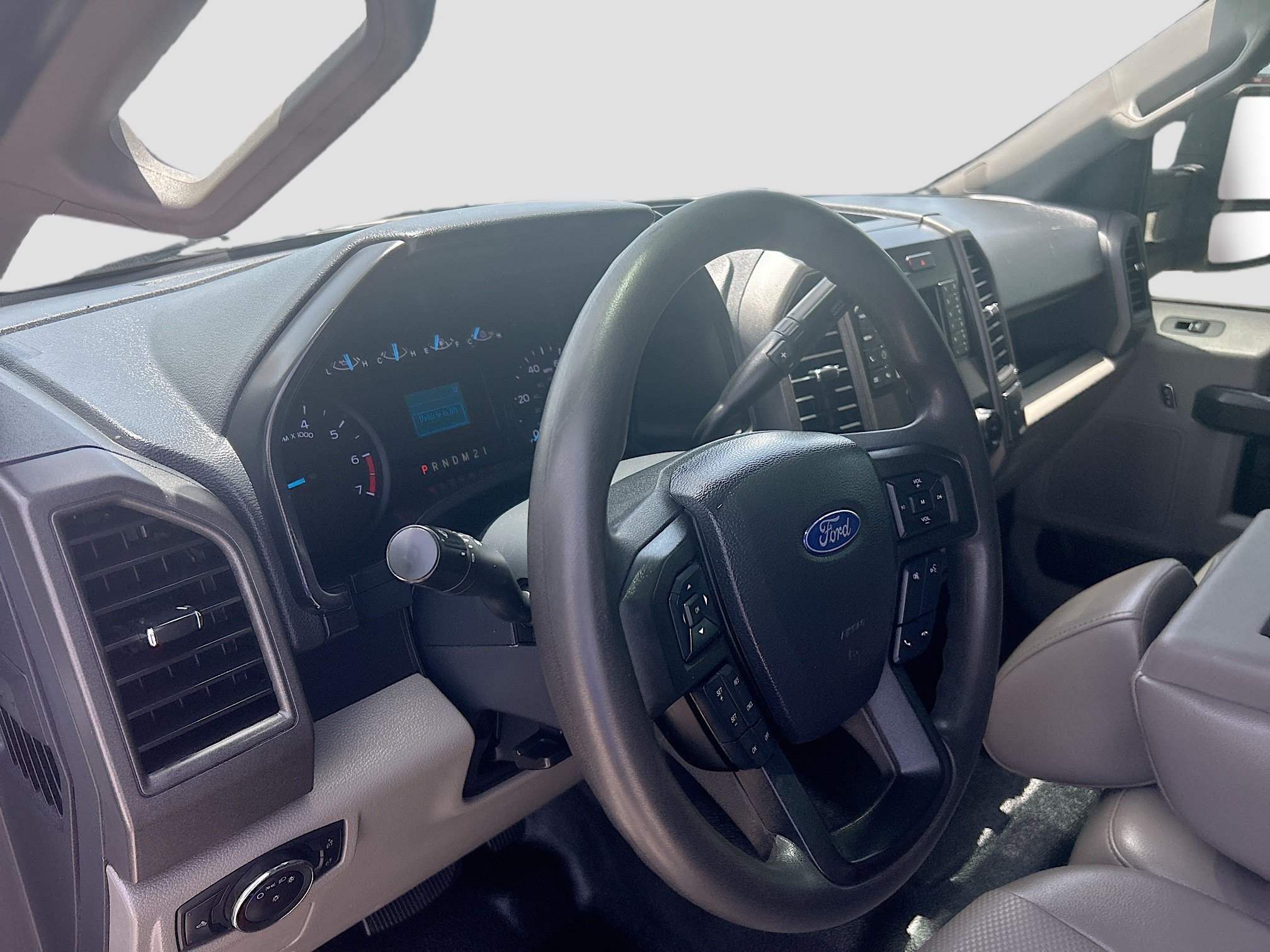 Used 2022 Ford F250 XL w/ Power Equipment Group RWD image 9