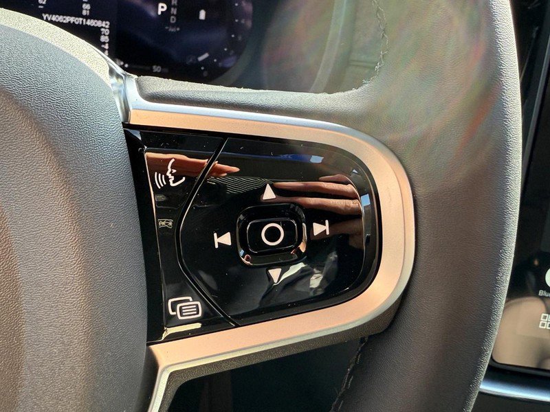 New 2026 Volvo XC90 B6 Ultra w/ Protection Package image 14