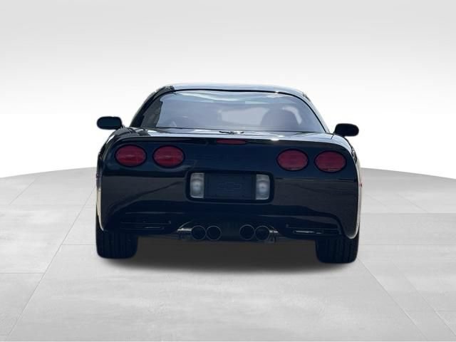 Used 1999 Chevrolet Corvette Coupe w/ Memory Pkg RWD image 6