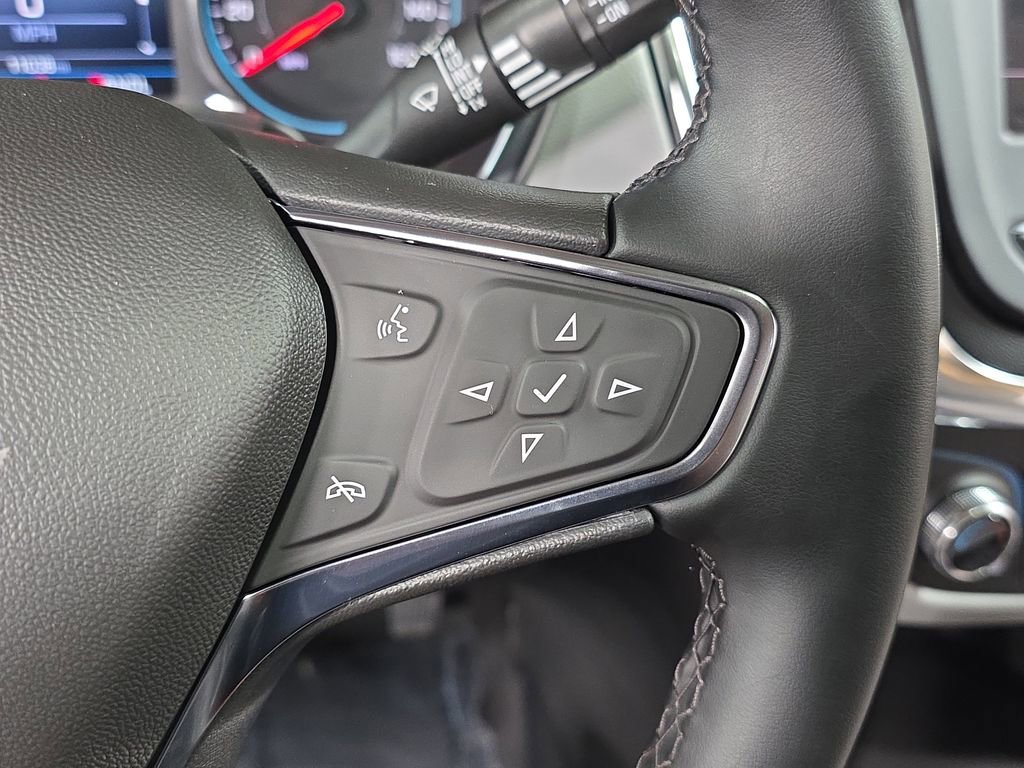 Used 2024 Chevrolet Equinox LT w/ LPO, Floor Liner Package FWD image 19