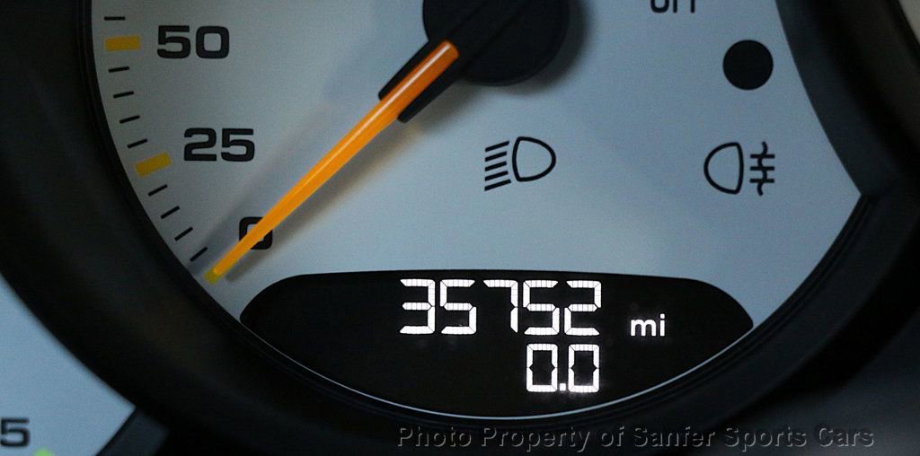 Used 2018 Porsche 911 GT3 image 40