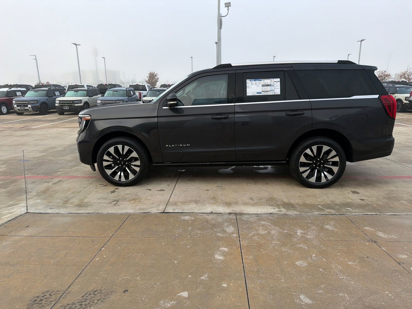 New 2025 Ford Expedition Platinum w/ Driver's Package image 2