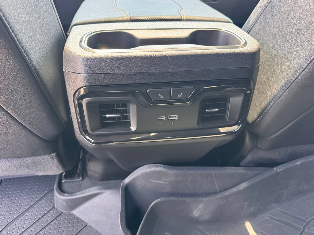 Used 2024 Chevrolet Silverado 2500 ZR2 w/ Technology Package AWD/4WD image 29