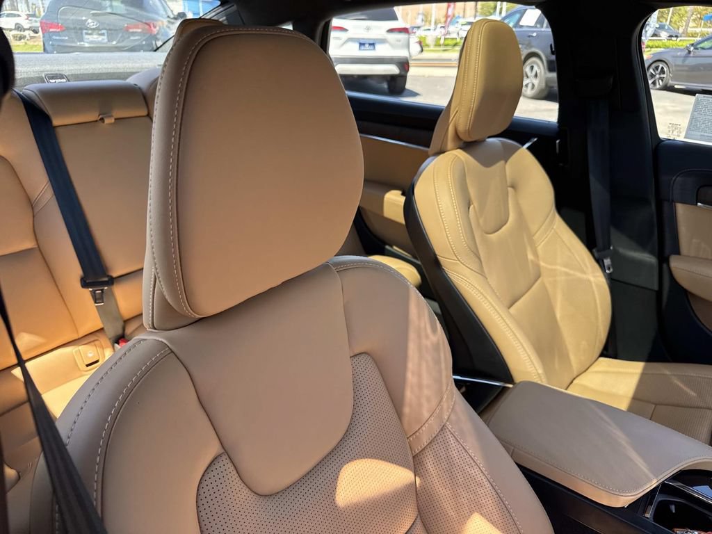 Used 2023 Volvo S90 B6 Ultimate AWD/4WD image 28