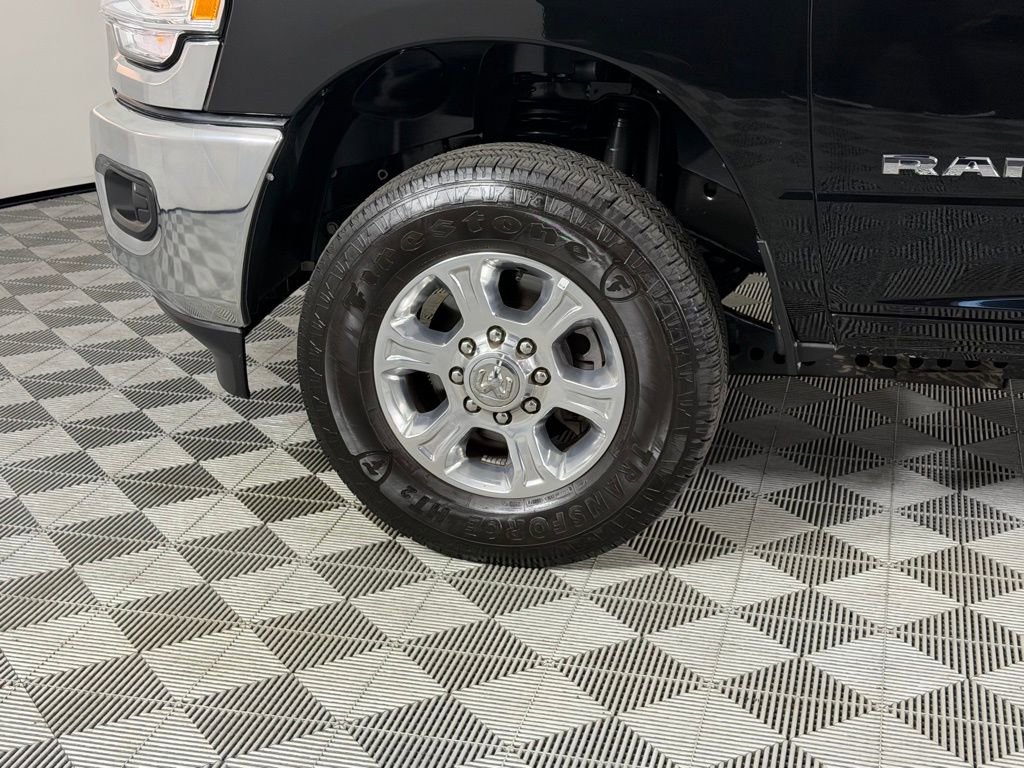 Used 2024 RAM 2500 Big Horn w/ Bed Utility Group image 11