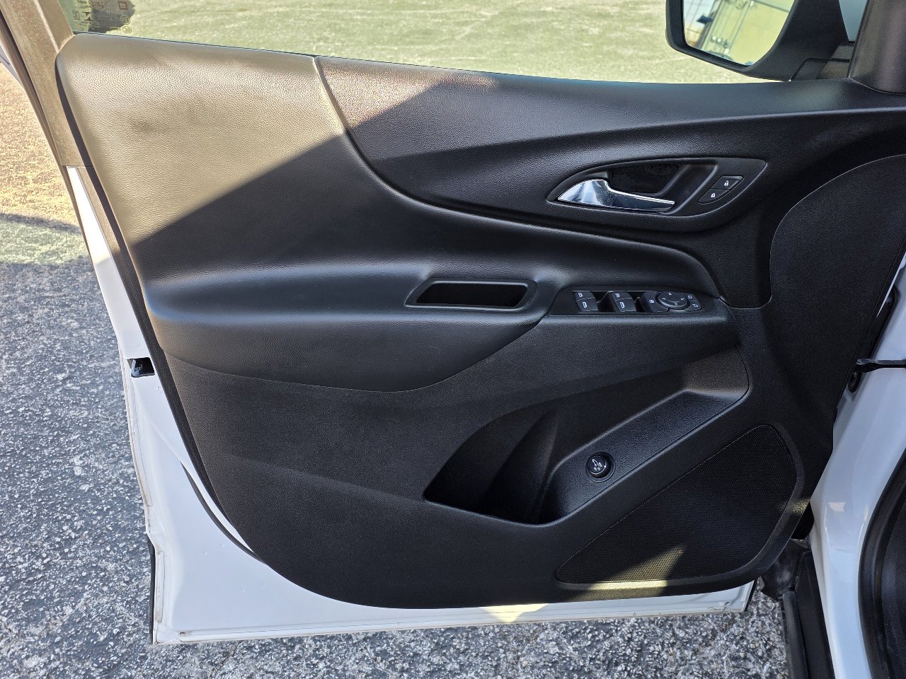 Used 2022 Chevrolet Equinox LT image 10