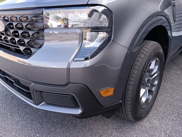 New 2026 Ford Maverick XLT FWD image 9