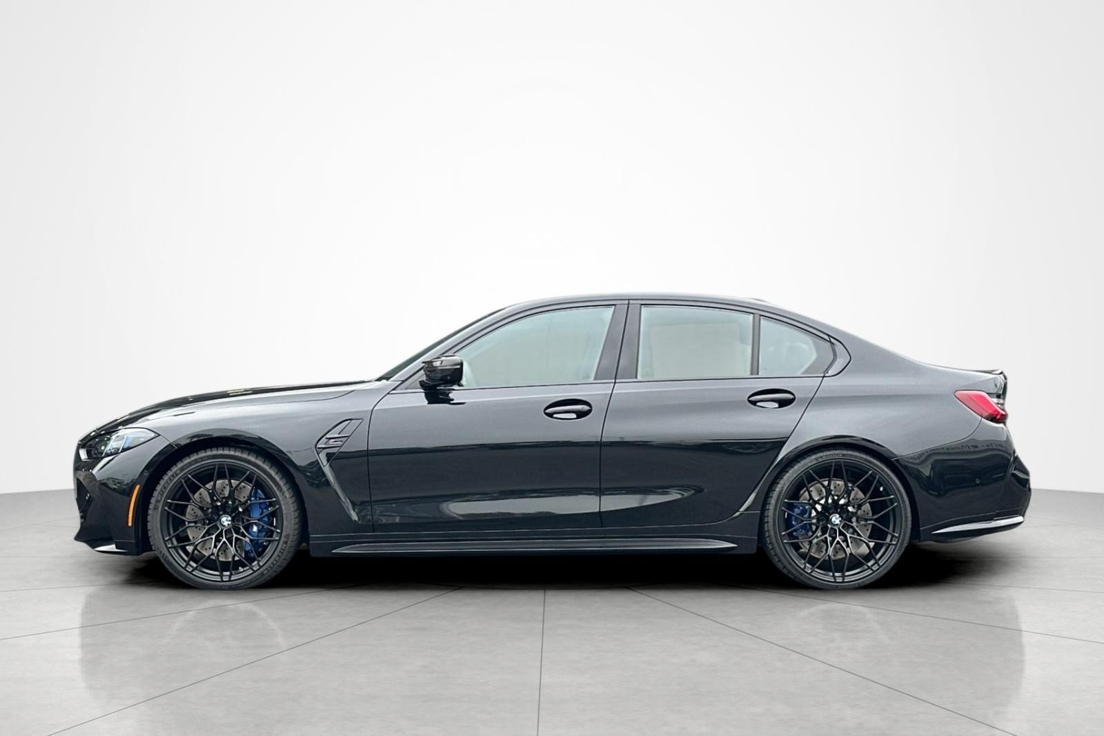 New 2027 BMW M3 Competition AWD/4WD image 2