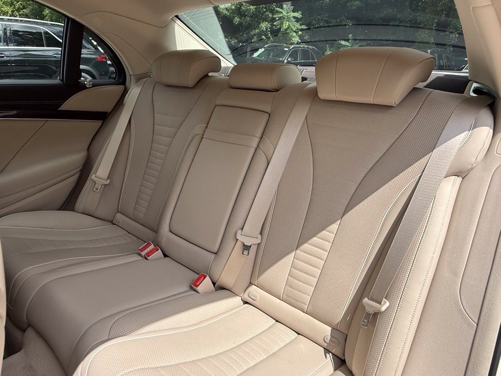 Used 2019 Mercedes-Benz S 560 4MATIC Sedan image 13